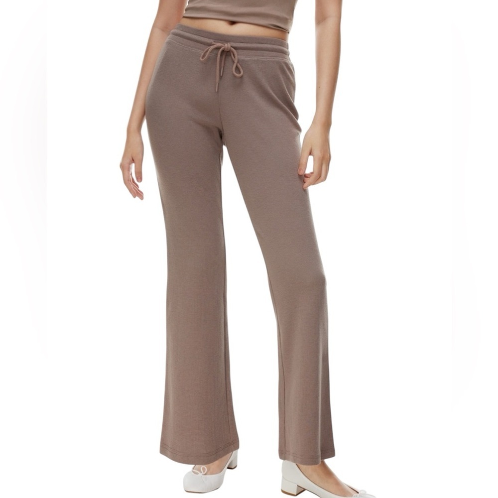 Aritzia Sunday Best Baby Waffle Pant